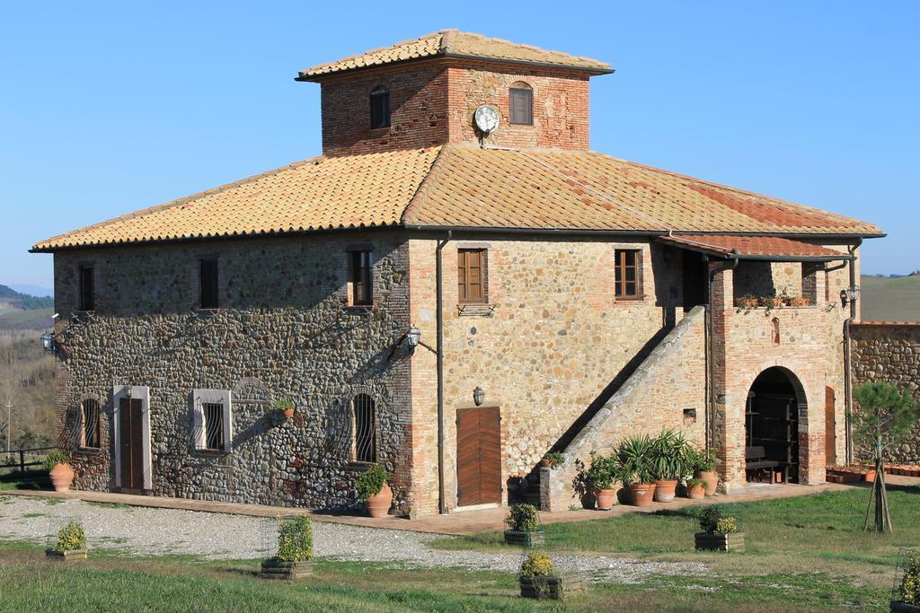Agriturismo Ragoncino Lajatico Luaran gambar