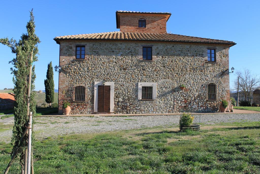 Agriturismo Ragoncino Lajatico Luaran gambar