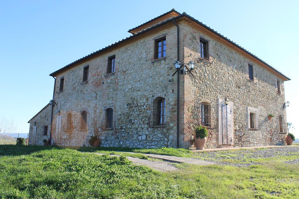 Agriturismo Ragoncino Lajatico Luaran gambar