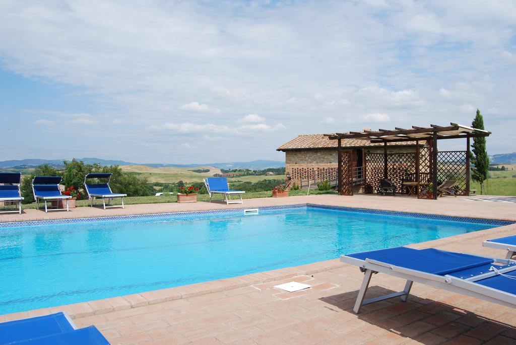 Agriturismo Ragoncino Lajatico Luaran gambar