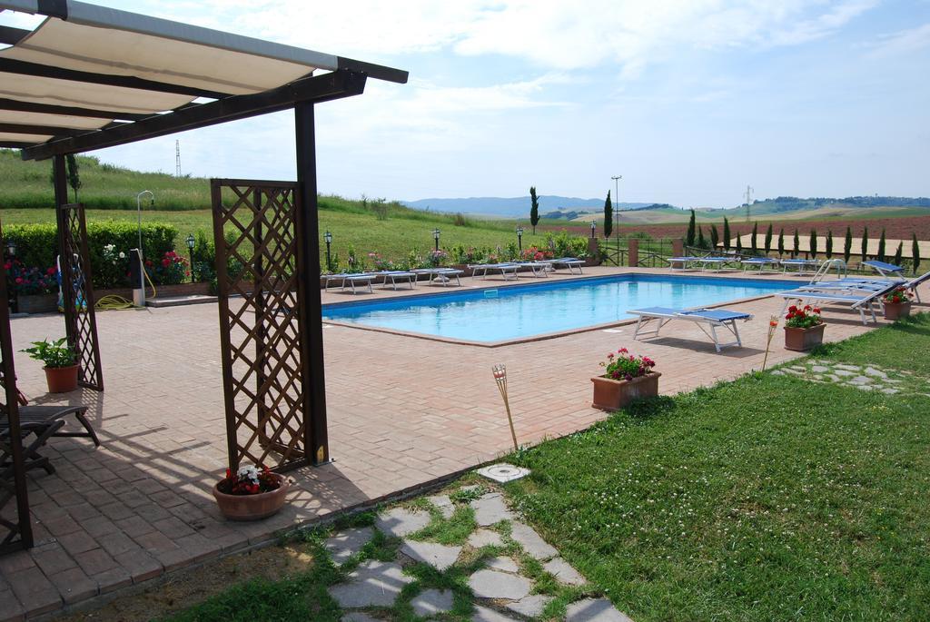 Agriturismo Ragoncino Lajatico Luaran gambar